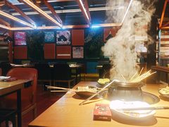 尚品毛肚锅-尚品小土屋涮毛肚(李沧万达店)