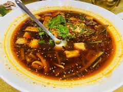 -老乡村美食农庄