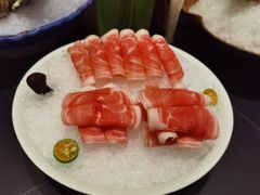 -余欢领鲜火锅(新街口店)