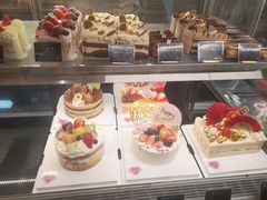 -Dough&Joe团憩(瑞虹天地月亮湾店)