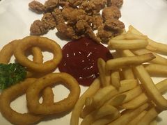 -JINNS锦时 steak&pizza(浸信会礼拜堂旧址店)