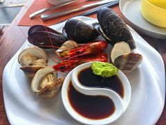 -池畔烧烤自助·海鲜·M秀演出(美高梅度假酒店)