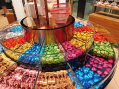 -Laderach 莱德拉(上海环贸iapm店)