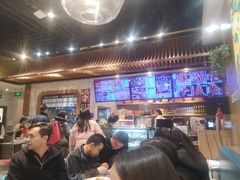 -西部马华清真兰州牛肉面·烧烤夜市(三里河店)