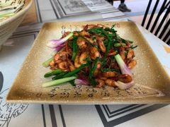 葱爆河虾-75幢私房菜馆