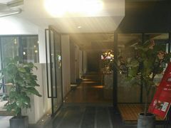 -渝半城经典川粤菜(重庆天地店)