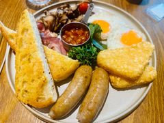 -Two Birds One Stone·一石二鸟(诚品生活店)