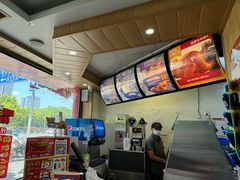 -华莱士·全鸡汉堡(浦东南路店)