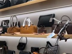 -海星奢选二手奢侈品手表包包鉴定回收寄卖(墨玉南路店)