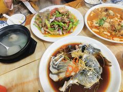 -煲来饱去冷水鱼