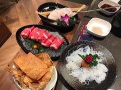 -捞王锅物料理(上海世茂广场店)