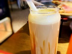 黑糖珍珠燕麦奶茶-机器人火炉披萨