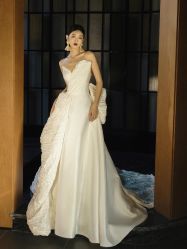 -纯色时光婚纱艺术馆WHITE