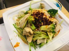 -魏家凉皮(中央广场店)