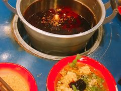 -马路边边串串香(双井直营店)