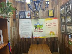 -蜗牛小馆醉乡民谣云南菜(惠新西里店)