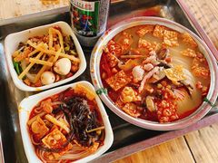 鸳鸯螺蛳粉-西环肥仔螺蛳粉(总店)