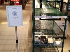 门面-麦当劳(汉口火车站候车室店)