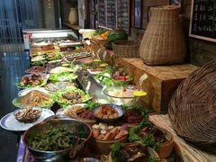 -船梆煮•蒸汽海鲜·炉火烤肉(五四广场店)