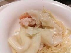 -新大咀港式茶餐厅(宝山万达店)