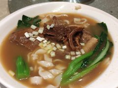 牛腩手擀面-白云宾馆·白云宴餐厅
