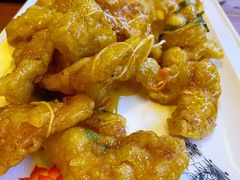 特色锅包肉-闯关东东北农家菜(崂山石老人店)