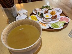 -桥香园云南过桥米线(金马碧鸡店)