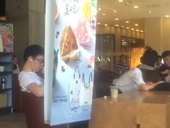 -星巴克臻选(济南万达店)