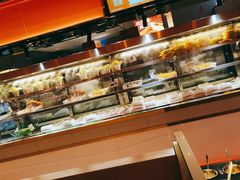 面包甜点陈列柜-串一火锅(赛格国际购物中心店)