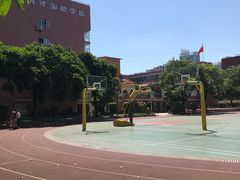 -广州市越秀区育才实验学校