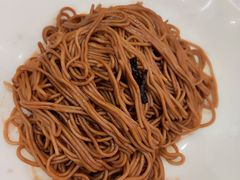 -王朝大酒店徐汇店-地面停车场