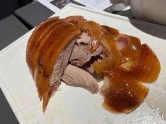 酥不腻烤鸭-小大董·烤鸭(观景餐厅·南京西路店)