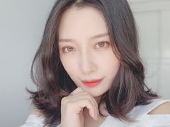 -4iNLOOK美瞳店(中山公园龙之梦店)