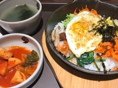 石锅拌饭-大食代美食广场(迪士尼小镇店)
