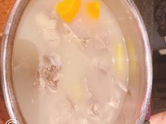 滩羊手抓肉-丝路金桃·新疆菜(徐汇店)