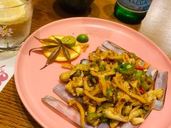 惊雷笋拌蛏子王-甜阿姨·天台花园私房菜(万松园店)