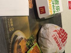 -麦当劳(民盈·国贸城店)