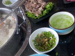 -四点金潮汕鲜牛肉火锅(金猴名居店)