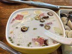 -老何家后安粉·糟粕醋海鲜火锅(三亚湾椰梦长廊店)