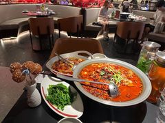 -麻六记(凤凰汇店)