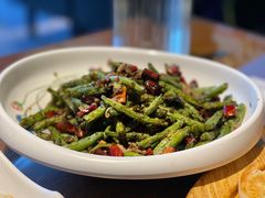干煸豆角-95号酱骨·一块豆腐(展春园西路店)
