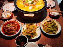 -山城外·非遗酸菜鱼(蜀都万达店)