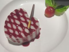 -辣尚瘾·烤鱼·新川菜(牡丹园直营店)
