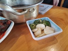 -唯成•韩国炭火烤肉 유성고기