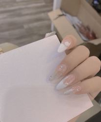 -慕拉美甲美睫皮肤管理