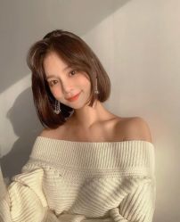 -BULB STUDIO 巴柏明星发型工作室