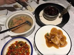 -湖锦酒楼·32年地道湖北菜(光谷店)