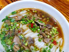 酸辣鸡杂粉-肆姐面粉馆(坡子街店)
