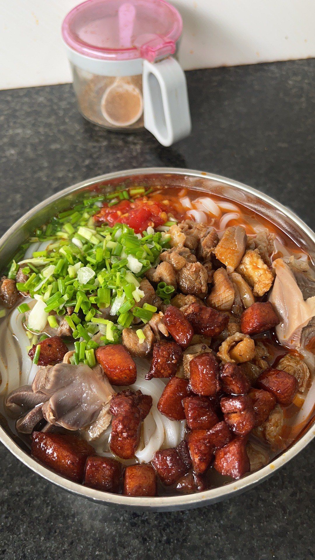 巨好吃!!贵州黔南特色辣鸡粉!