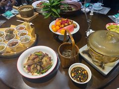 -雅和生态渔庄·宜城锅巴饭(龙灵山公园店)